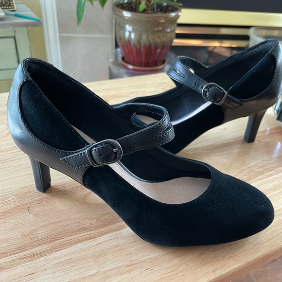 The Dancer Reece by Clark’s Collection - Picture 2 of 12